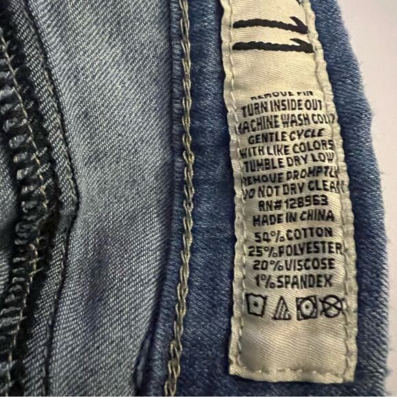 Indigo Rein Jeans Distressed Blue Fun Patches Size 11 - Picture 4 of 5